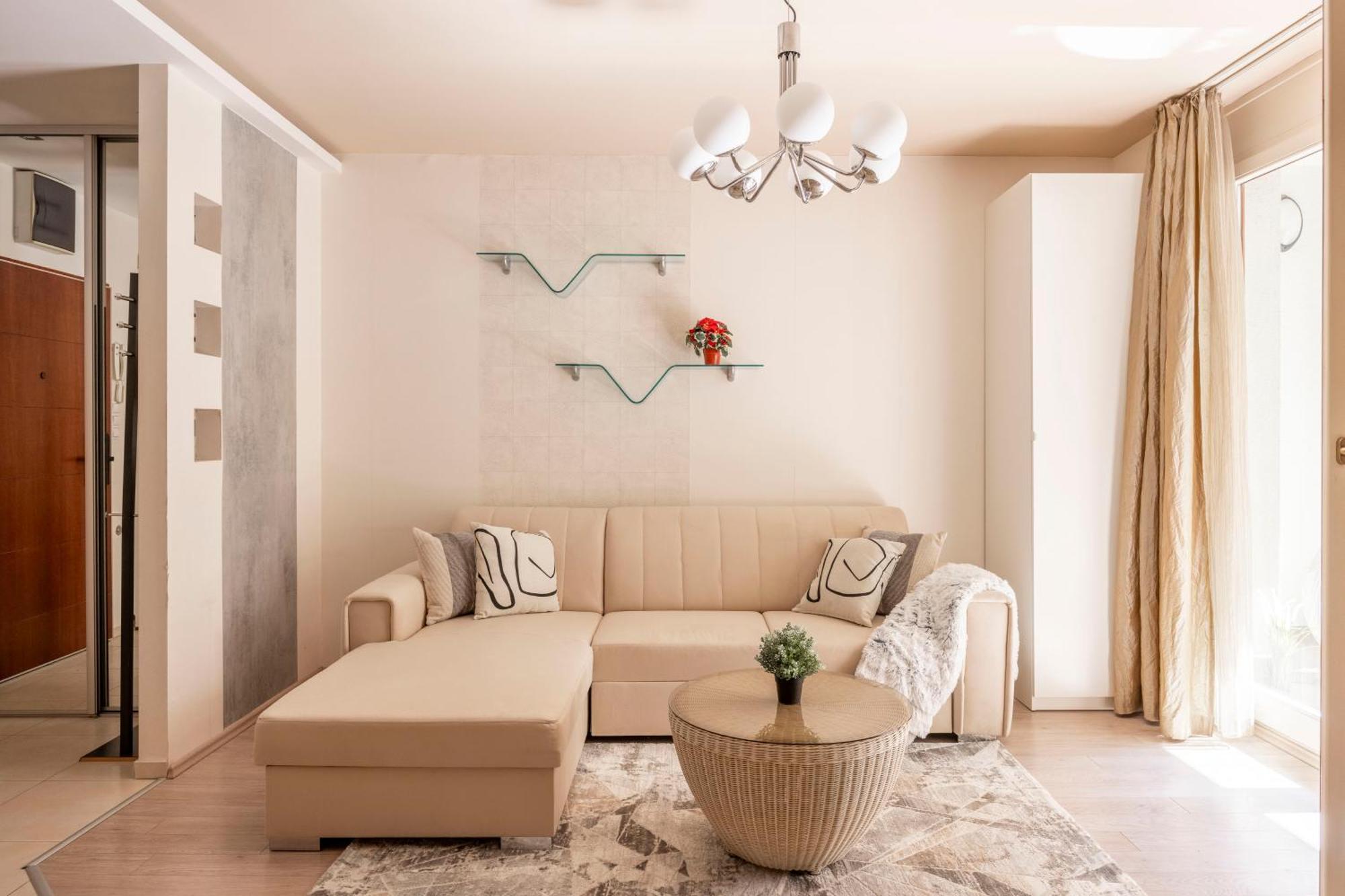 Exclusive Central Suite With Balcony By Prestige Homes Budapest Luaran gambar