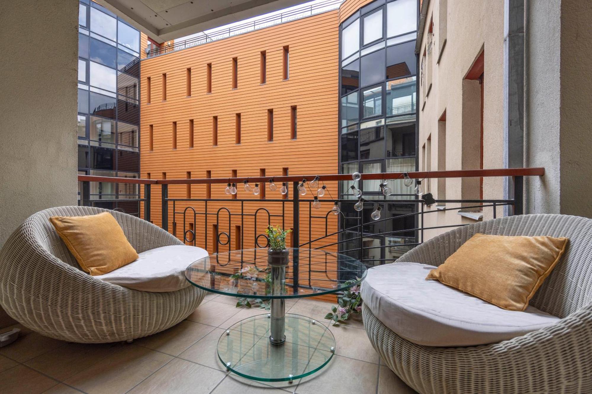Exclusive Central Suite With Balcony By Prestige Homes Budapest Luaran gambar